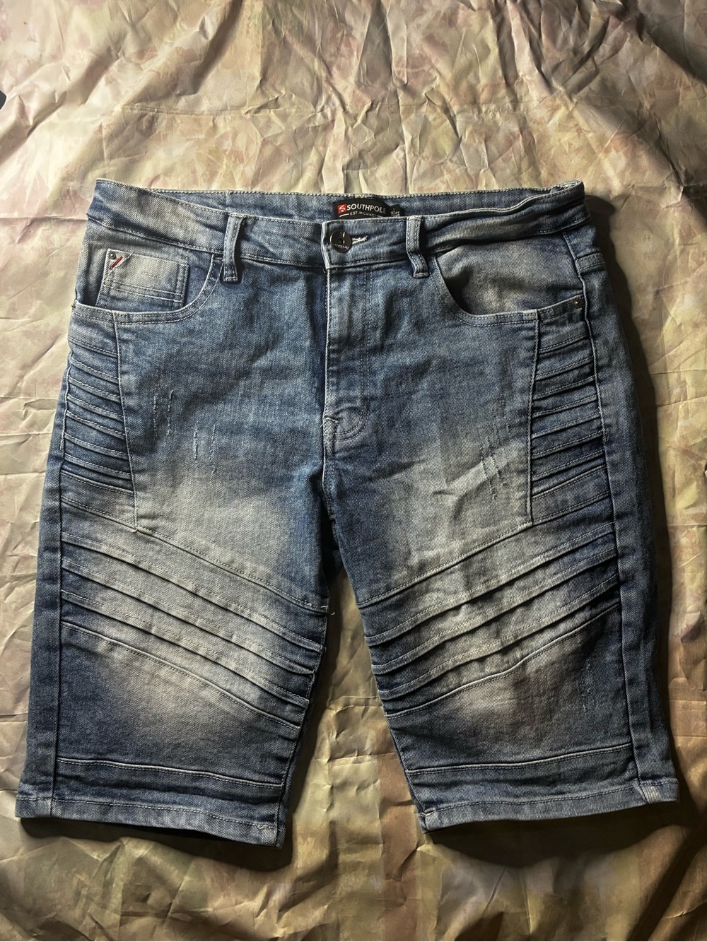 South Pole distressed Men's Light Blue Ribbed Denim Shorts